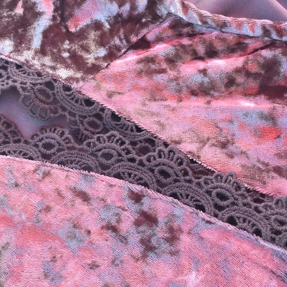 sale VELVET CROCHET & LACE  1 left - Picture 6 of 7